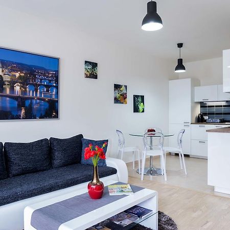 Kalina Apartment Prag Exteriör bild