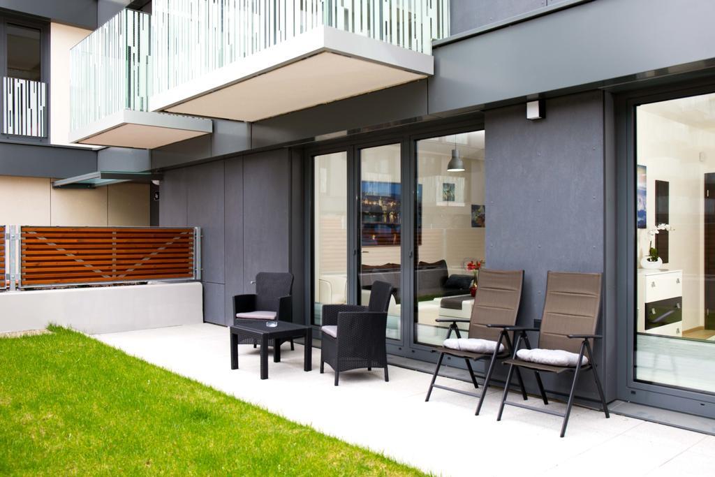 Kalina Apartment Prag Exteriör bild
